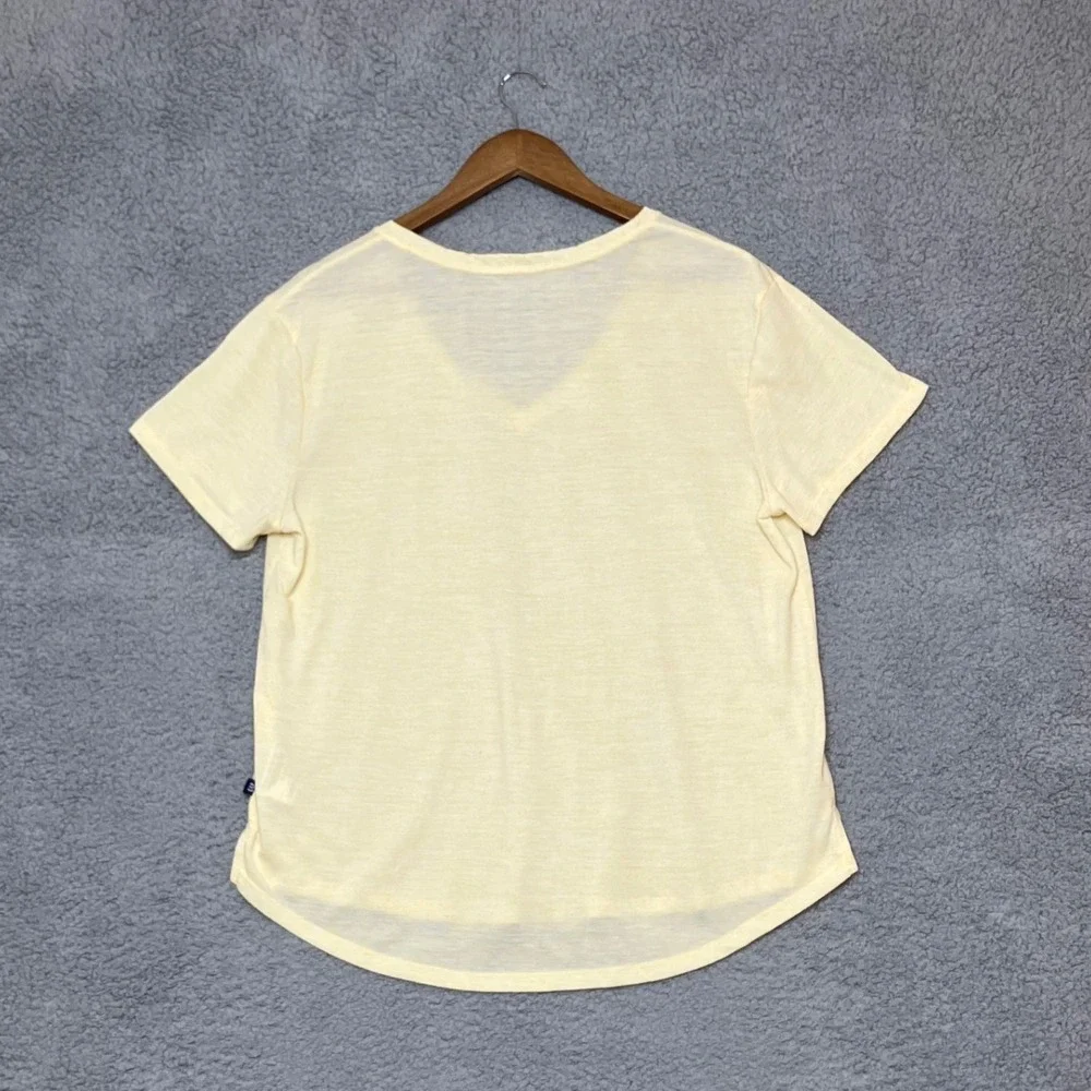 LOT of 2 Gap Linen Blend Short Sleeve Tees Women L Blue Yellow V-Neck Coastal